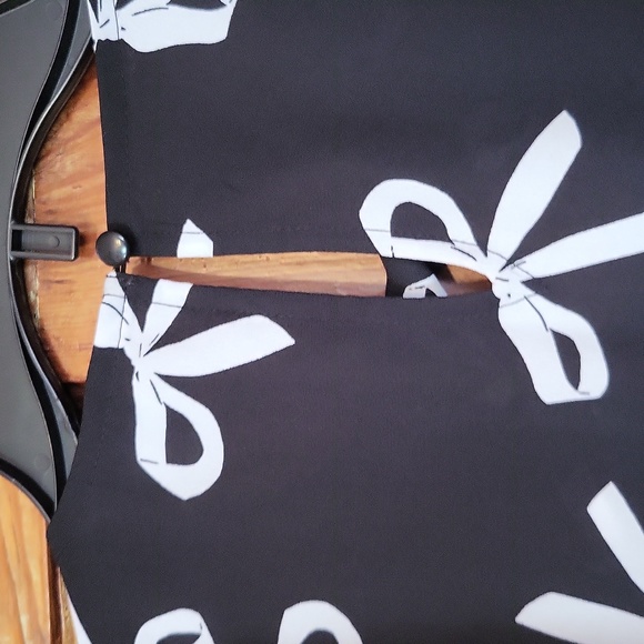 Women Shirt - Picture 5 of 5